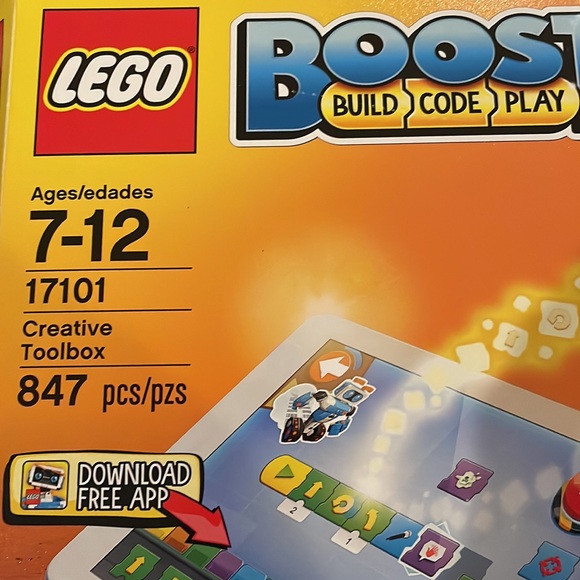 Lego BOOST  5in1 Build, Code, Play set. Barely played with. Most pieces included - Picture 2 of 15